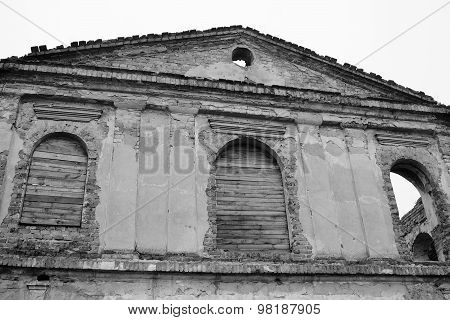 The Ruins Of A Synagogue In Stolin.