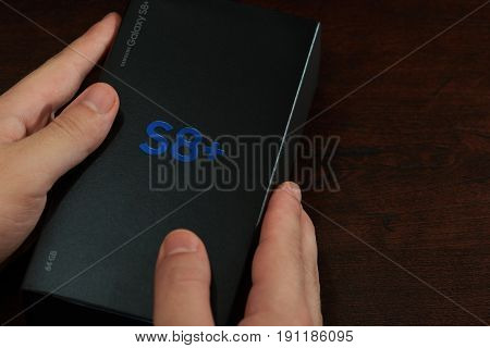 Box Of Samsung Galaxy S8+