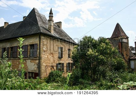 sarlat la caneda, francce. Buildings and Architecture summer