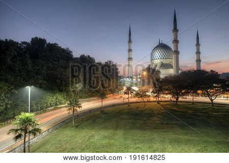 Sunrise at The beautiful Sultan Salahuddin Abdul Aziz Shah Mosque