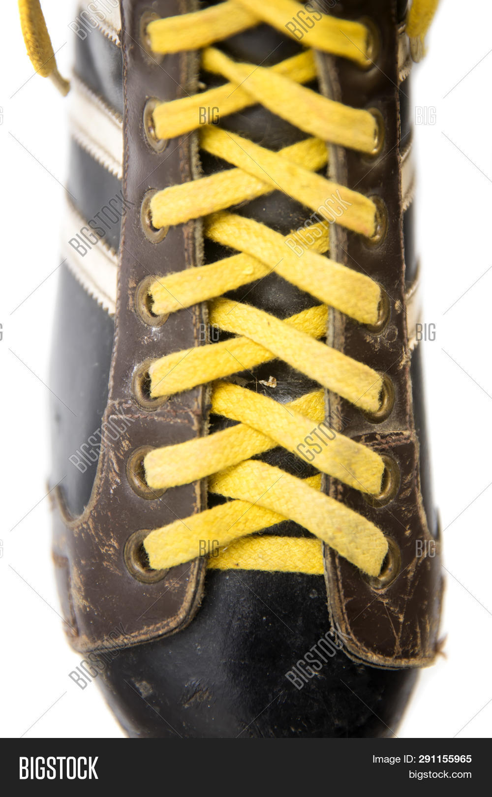 old school adidas skate shoes