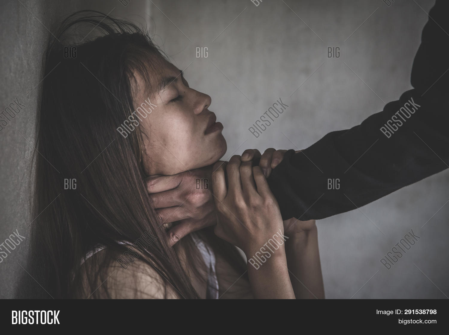 загружайте высококачественные изображения, иллюстрации и векторную графику ...