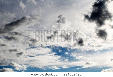 Tuva, The Sun Through The Clouds, Sunny Day