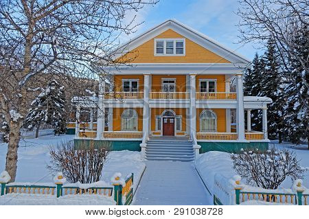 Dawson City, Yukon, Canada, March 10, 2019 : Commisionners Residence. The City Is Linked To The Klon