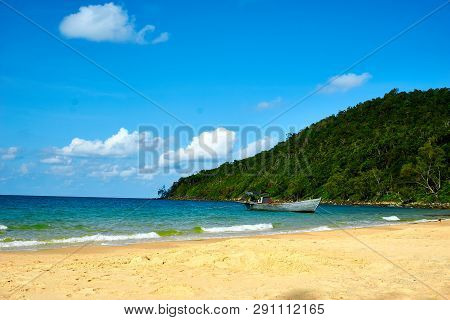 People Working At Ship Lazy Beach At Sunny Summer Day. Koh Rong Sanloem Island, Lazy Beach. Cambodia
