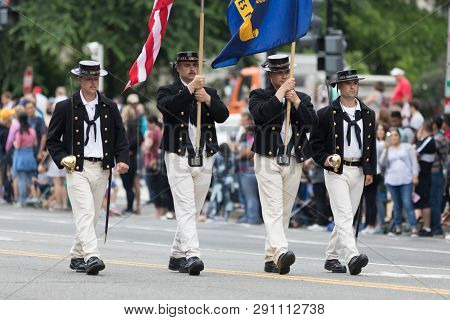 Washington, D.c., Usa - May 28, 2018: The National Memorial Day Parade, Men Dress Up As Crew Members