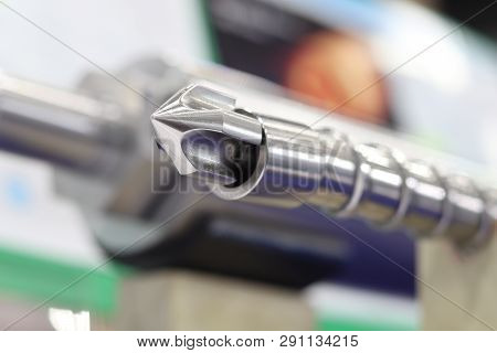 Screw Press Parts For Plastic Injection Machine ; Selective Focus