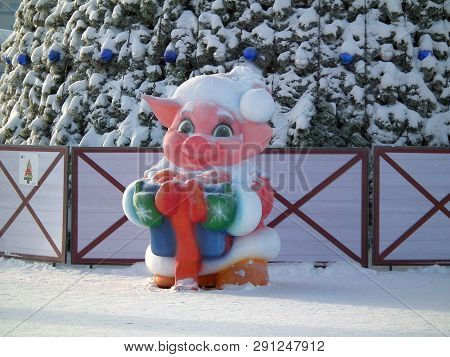 The Symbol Of The Year Of The Yellow Pig At The Meeting Of The New 2019 In Ulyanovsk, Russia.