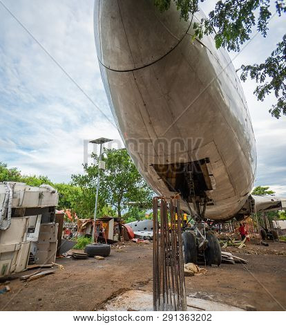 Hydraulically Operated Retractable Landing Gear Undercarriages Of Aircraft On Airplane Graveyard Or 