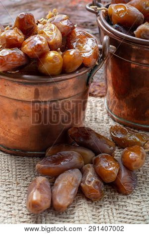 Authentic Tunisian Deglet Nour Dried Dates With Soft Honey-like Taste
