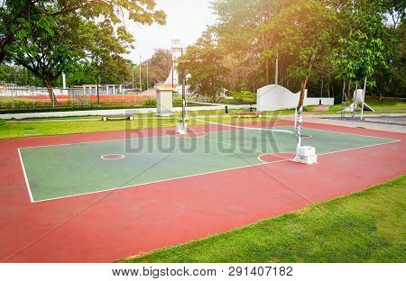 Sepak Takraw Court Sport Outdoor For For Playing Sepak Takraw Ball Or Rattan Ball Standard Size And 