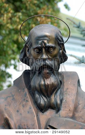 Cyril und Mefodiy Denkmal in Kiew Höhlenkloster Kloster in Kiew. Ukraine (Malorussia)