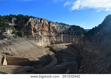 Empty Reservoir Of Santolea In Teruel, Spain