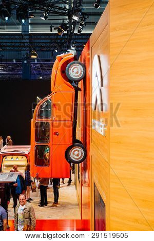 Paris, France - Oct 4, 2018: Modern Decoration Of Exibition With Vintage Citroen Van On The Wall And