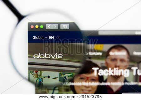 Los Angeles, California, Usa - 25 March 2019: Illustrative Editorial Of Abbvie Website Homepage. Abb
