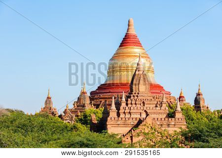 Stunning landscape view of Dhammayazika Pagoda historic buddhist temple in Bagan Myanmar