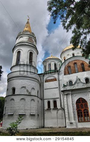 HDR.Sobór starej rosyjskiej w zabytkowym rosyjskim mieście Czernigow, Ukraina