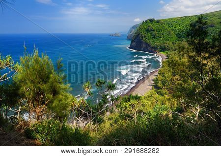 Stunning View Of Rocky Beach Of Pololu Valley, Big Island, Hawaii, Taken From Pololu Trail.