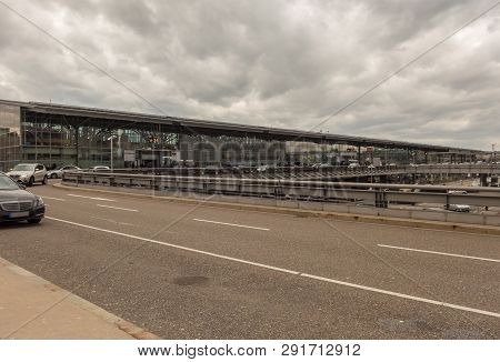 Leinfelden-echterdingen - March 17,2019:airport This Is The Big,glassy Airport Building In The Stutt