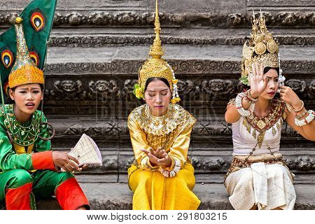 Siem Reap, Cambodia - March 01, 2015: Traditional Cambodian Apsara Dressed Professional Dancers Acto