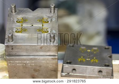Close Up Plastic Injection Mold For Mass Production (manufacturing Process For Industrial Work)
