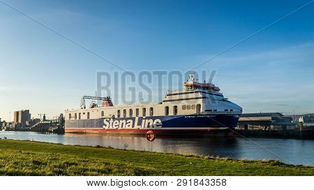 Belfast, Northern Ireland - December 12, 2016: A View Of The Harland & Wolff Shipyard Where The Rms 