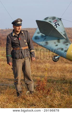 เคียฟ ยูเครน -6 nov: สมาชิกคลับประวัติดาวสีแดงไม่สวมประวัติศาสตร์เยอรมัน Luftwaffe