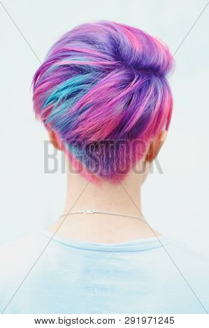 Colored Female Hair, Short Hairy Pixie Bob, Color Dyeing.