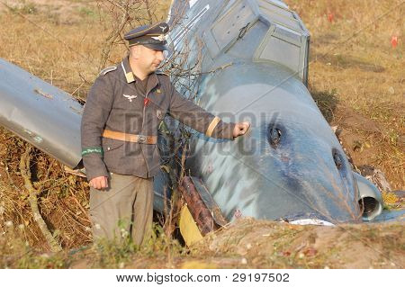 เคียฟ ยูเครน -6 nov: สมาชิกคลับประวัติดาวสีแดงไม่สวมประวัติศาสตร์เยอรมัน Luftwaffe