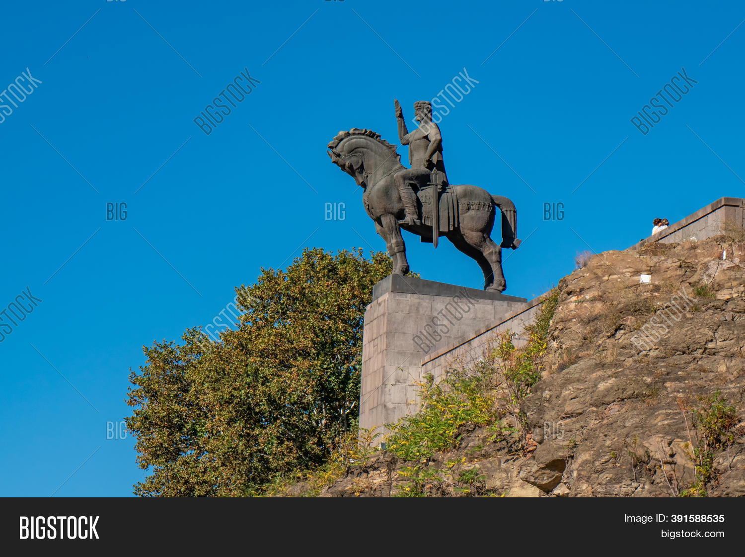 Statue King Vakhtang Image & Photo (Free Trial) Bigstock