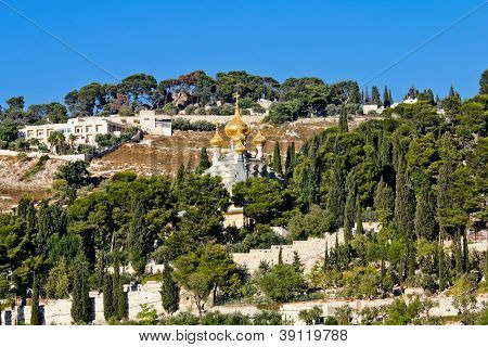 Kirken af St. Mary Magdalene (Getsemane) på Oliebjerget. Jerusalem