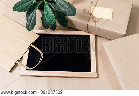 Paper Bag Background Plants Box Shopping Tropical Desk Black Green