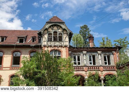 Beelitz, Germany - June 30, 2020:  A Lost Place In Germany Is The Famous Abandoned Hospital And Tube