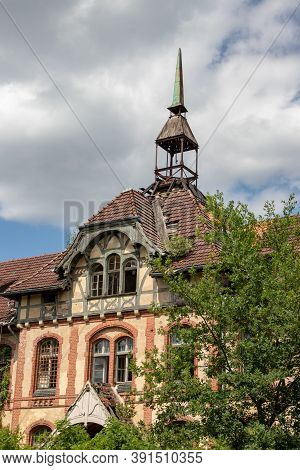 Beelitz, Germany - June 30, 2020:  A Lost Place In Germany Is The Famous Abandoned Hospital And Tube