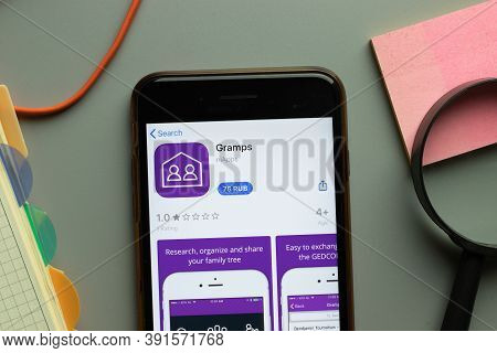 New York, Usa - 26 October 2020: Gramps Mobile App Logo On Phone Screen Close Up, Illustrative Edito