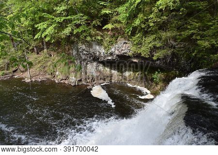 Wadsworth Falls State Park In Middletown, Connecticut
