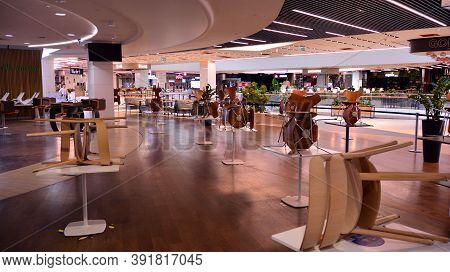 Warsaw, Poland. 27 October 2020. Wide Angle View Of Empty Food Court At Arkadia Shopping Mall. Custo