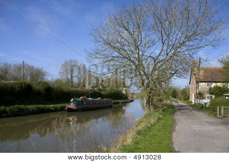 die Barge-inn