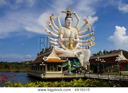 Wat Plai Laem chrám Samui
