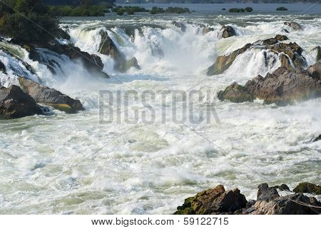 Konpapeng Waterfall