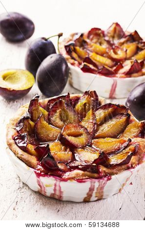 plum pastry