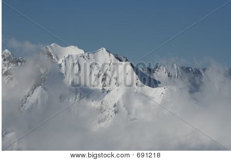 Montagne tra le nuvole