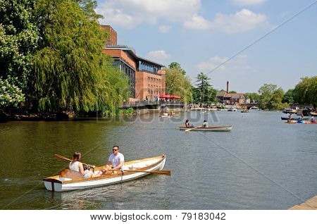 Rowing on River Avon, Stratford-upon-Avon.