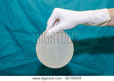 Silicone breast implant