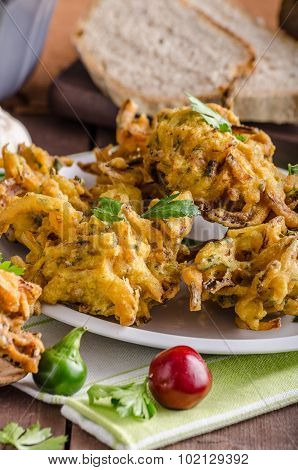 Crispy Onion Bhajis