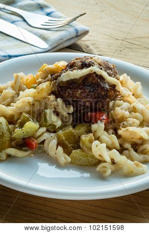 Pasta And Meatballs With Vegetables