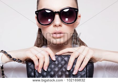 Dress Code Of Young Businesswoman
