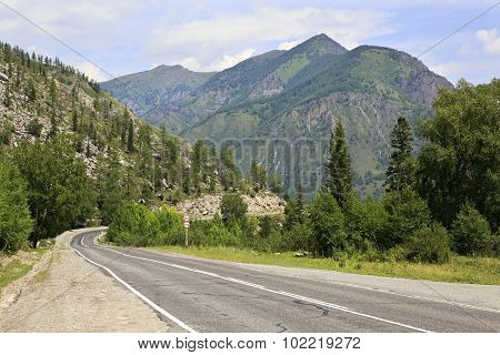 Beautiful Chuysky Trakt in Altai Mountains.