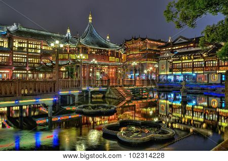 Yuyuan Garden And Teahouse In Shanghai