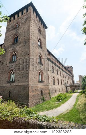 Pavia (italy): Castle